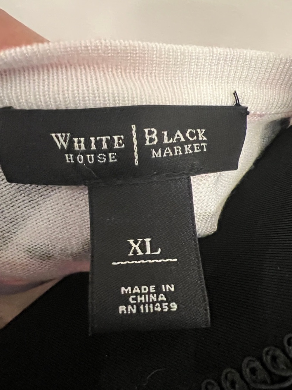 White House Black Market Pink & White Floral Button Cardigan - Picture 2 of 8